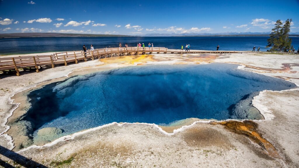 West Thumb in Yellowstone National Park , USA